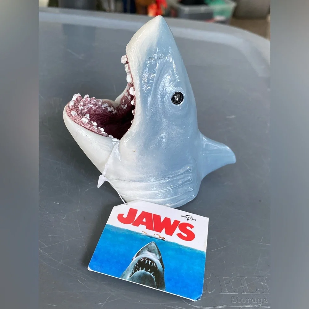 N/A jaws swim
